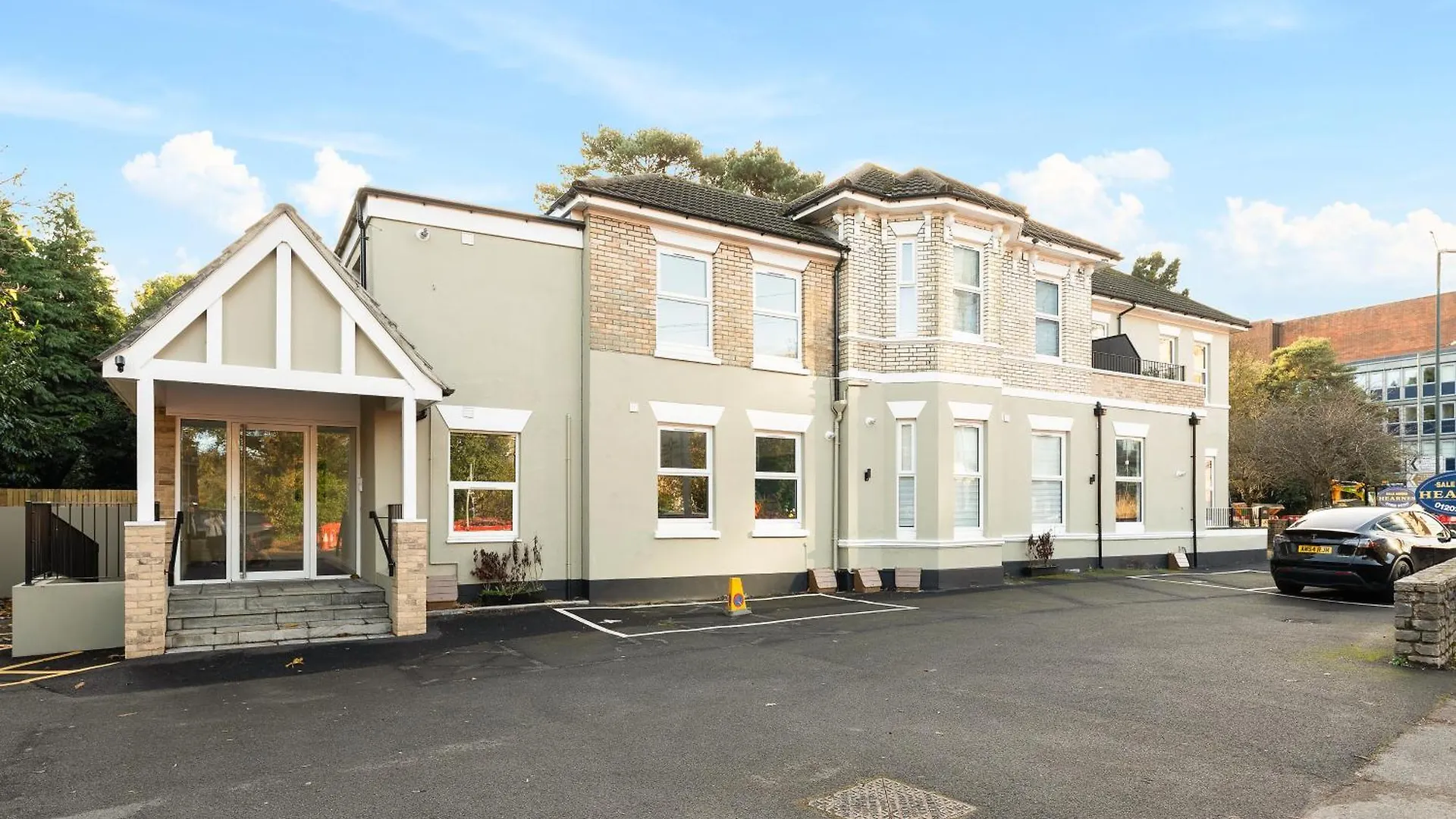 Beach Vibes Garden Apartment Close To Town Centre & Beach Bournemouth 0*,  United Kingdom